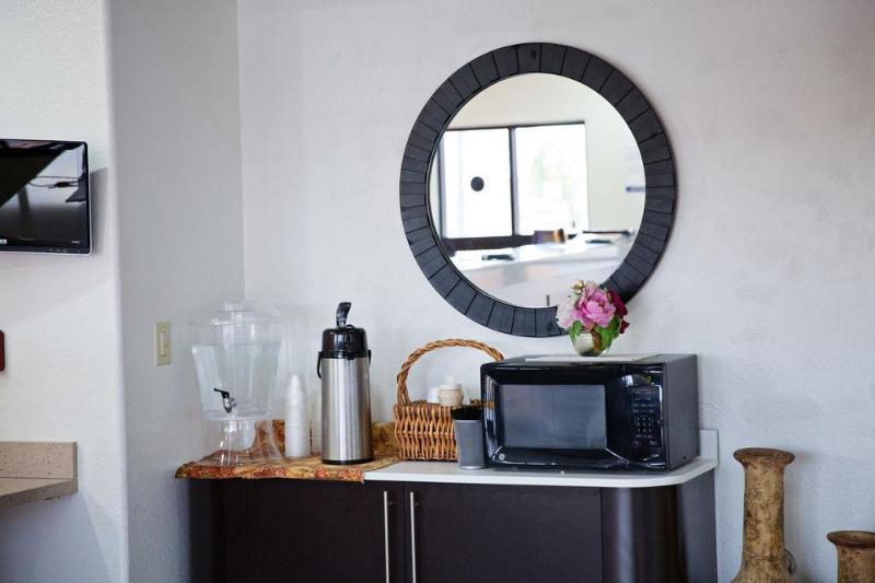 Infinity Inn & Suites Tempe Eksteriør billede