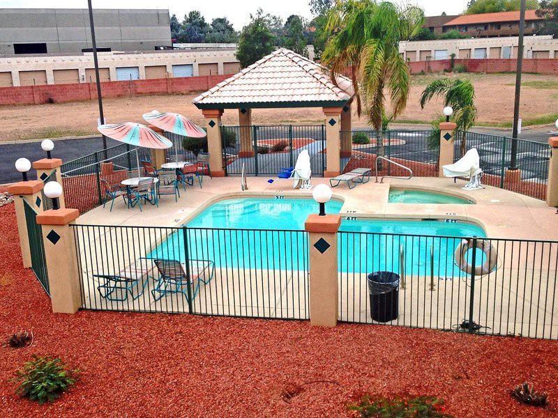 Infinity Inn & Suites Tempe Eksteriør billede