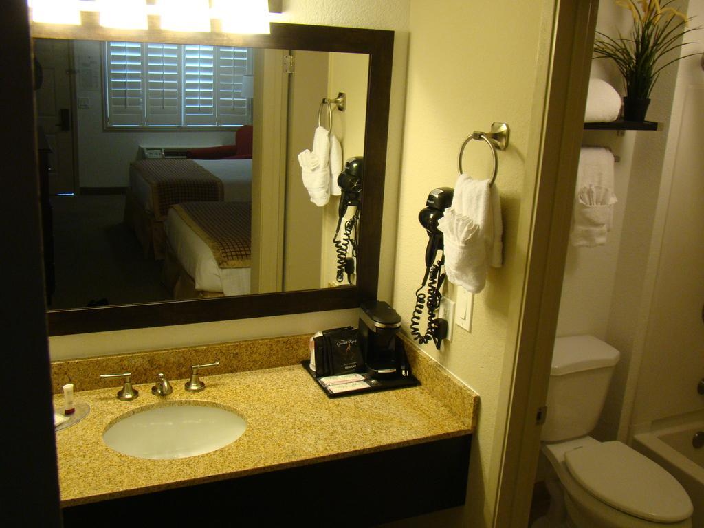 Infinity Inn & Suites Tempe Eksteriør billede
